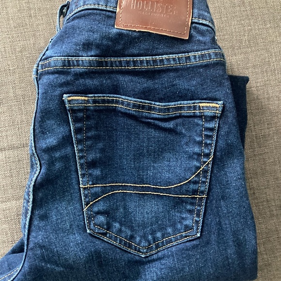 Hollister Jeans - Picture 3 of 3
